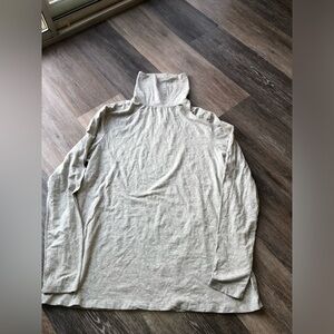 Amazon Essentials Light Gray Turtleneck Sweater Women’s XL